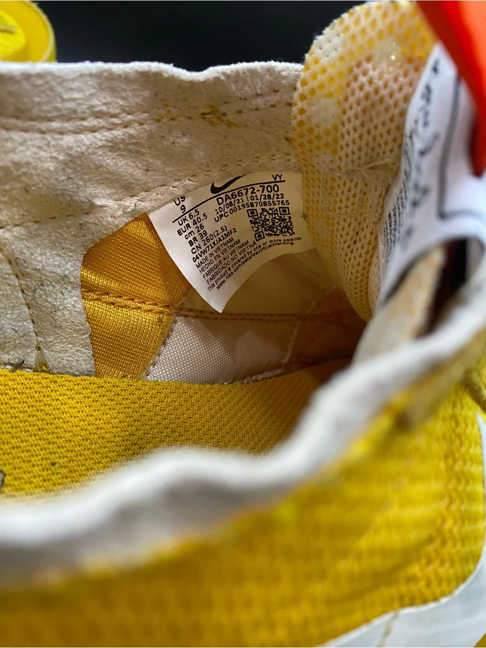 Authentic Nike Tom Sachs DA6672-700 NikeCraft Archive Dark Sulfur Women’s SZ 9
